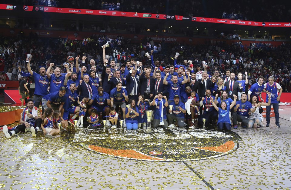 Euroleague 2021-2022 şampiyonu Anadolu Efes - 2