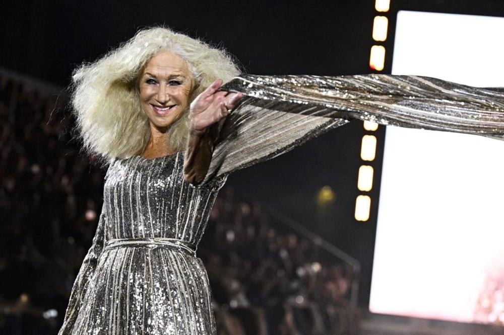 Sinema yıldızları Paris Moda Haftası'nda podyum yıldızı oldu - 5