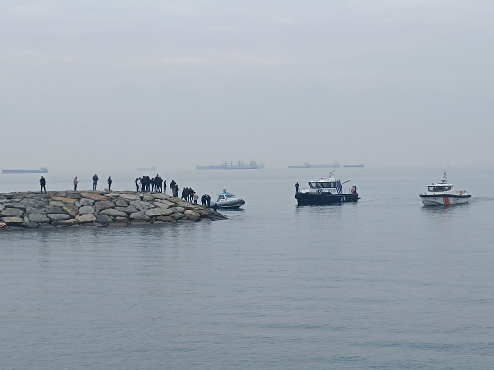 Pendik'te denizde başından silahla vurulmuş iki erkek cesedi bulundu - 6