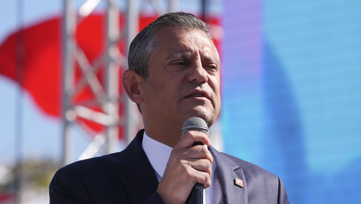 Özgür Özel'den hükümete enflasyon eleştirisi Özgür Özel'den hükümete enflasyon eleştirisi