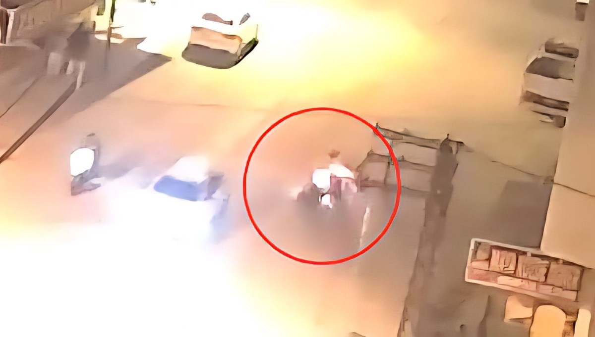 İki motosiklet kafa kafaya çarpıştı