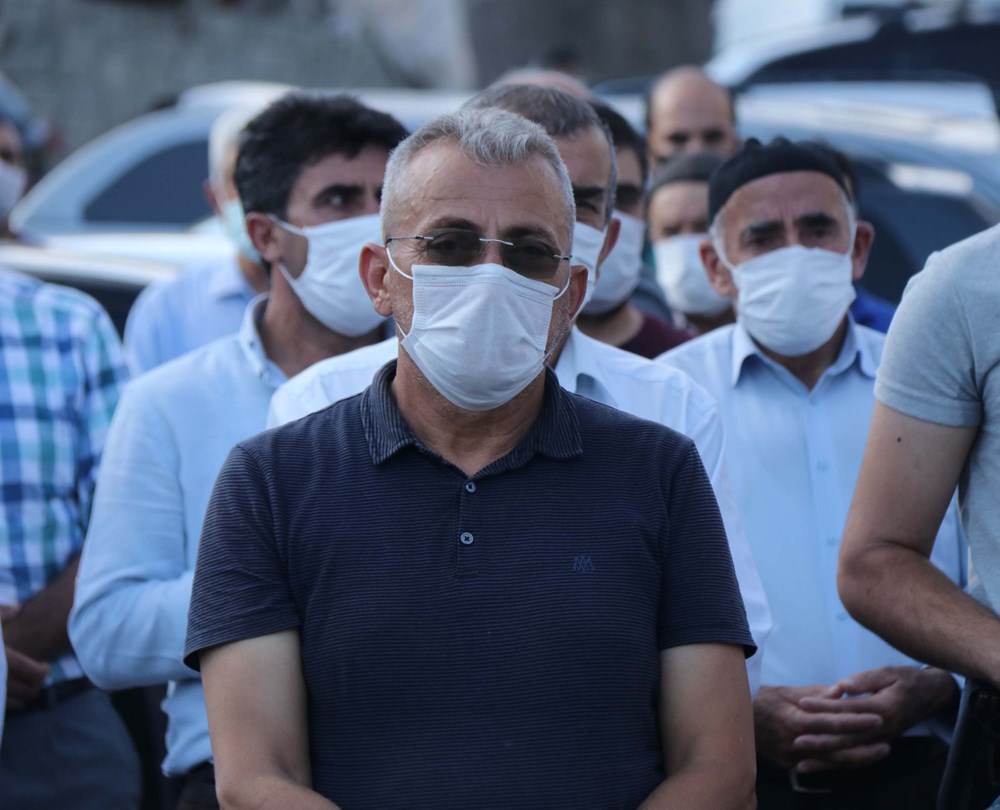 Hüzünlü veda: Pınar Gültekin son yolculuğuna uğurlandı - 9