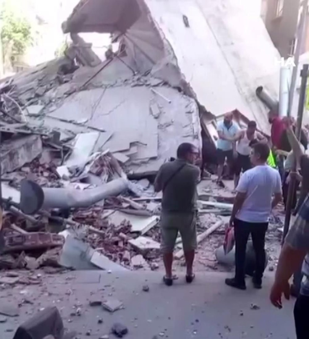 İstanbul Küçükçekmece'de bina çöktü - 3