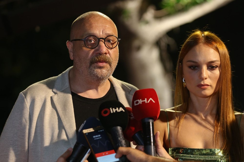 Altın Portakal Film Festivali kırmızı halı geçişiyle başladı - 3