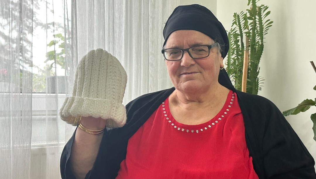 Mehmetçiğin "Selma teyze"si: Ördüğü bereleri askerlere gönderiyor