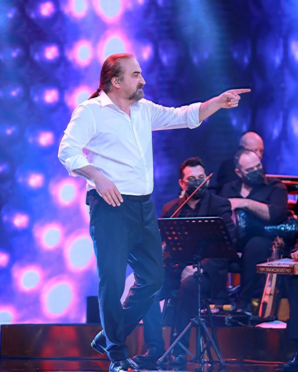 Volkan Konak'tan Duygusal Bir Veda: Bir Efsanenin Sesi Sustu 76 UZChbVXbck Fu9ddOLzv Q