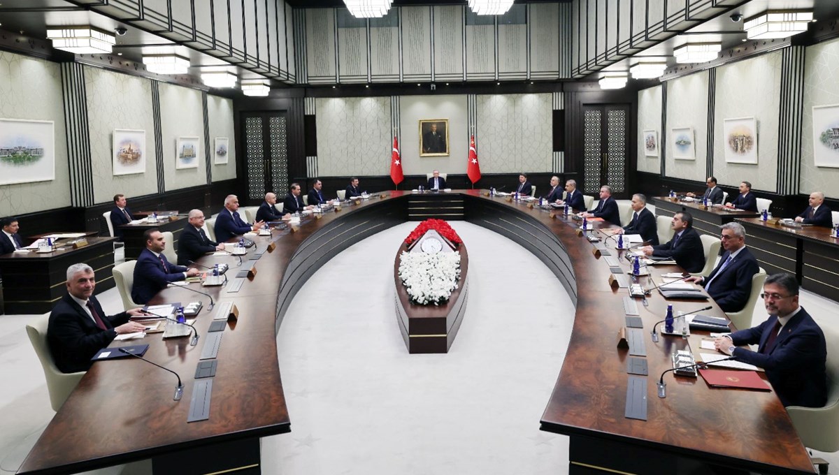 Kabine bugün toplanıyor: Gündem Suriye Kabine bugün toplanıyor: Gündem Suriye