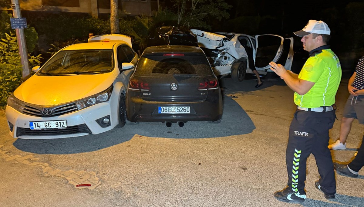 Alkollü sürücü sokağı birbirine kattı