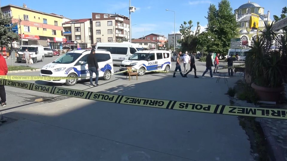İstanbul'da restorana silahlı saldırı - 1