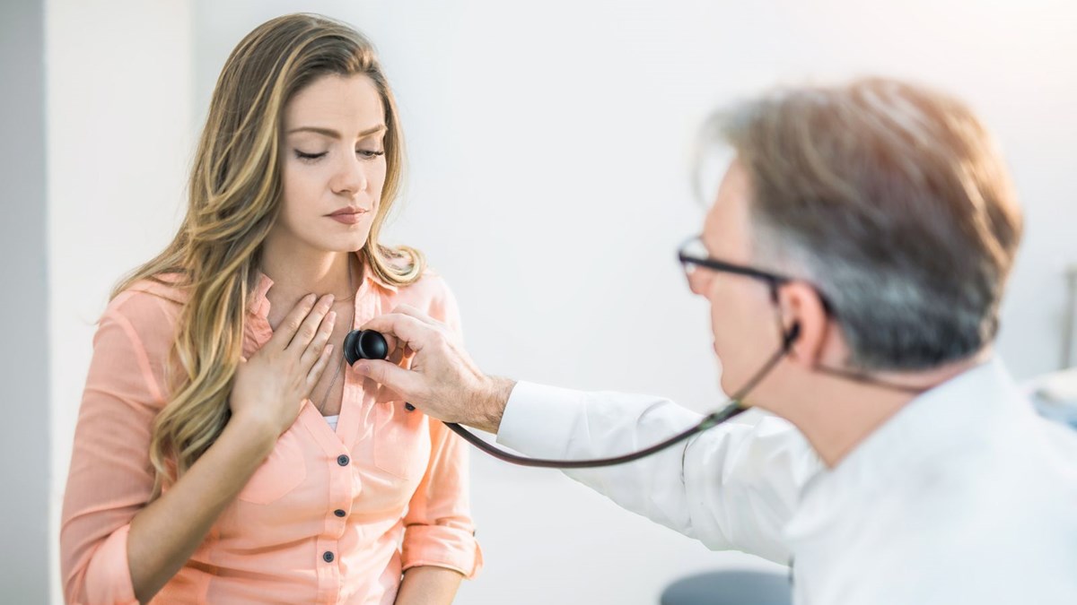 kalp krizi nedir neden olur kalp krizinin belirtileri nelerdir