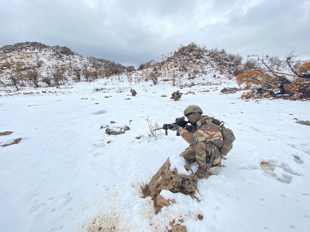 Eksi 25 derecede vatan nöbeti - 3