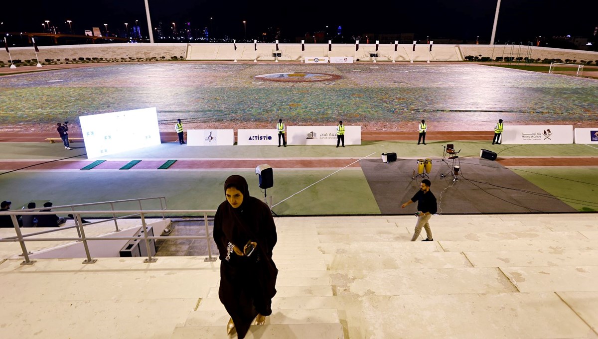 Futbol sahası büyüklüğündeki dev tablo Guinness Rekorlar Kitabı'na girdi
