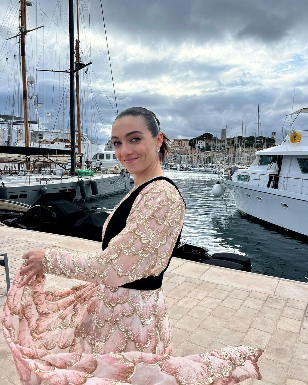 Merve Dizdar Cannes Film Festivali'nde en iyi kadın oyuncu ödülünü aldı - 14