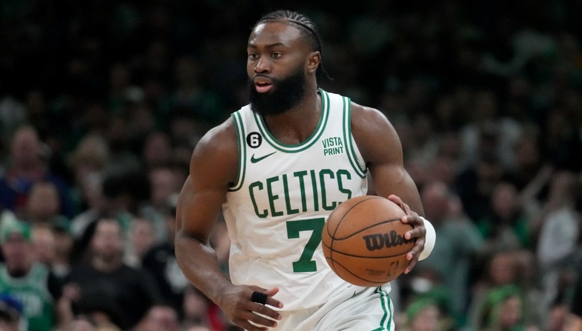 Jaylen Brown, Boston Celtics ile NBA tarihinin en büyük sözleşmesine imza attı