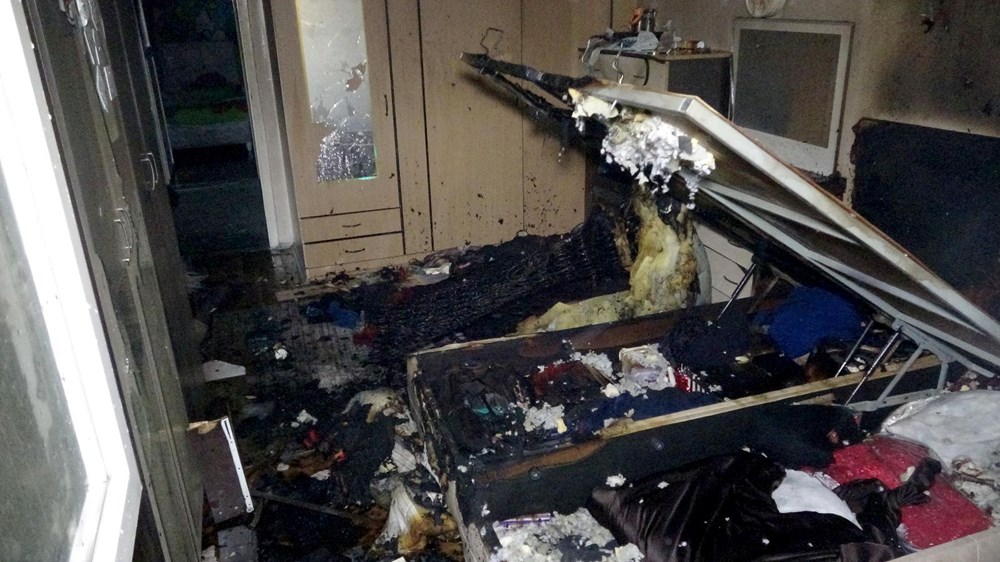 Eşi boşanma davası açtı diye konutu ateşe verdi 76 UlWPWPvOHEyeNsS7b9KqIA