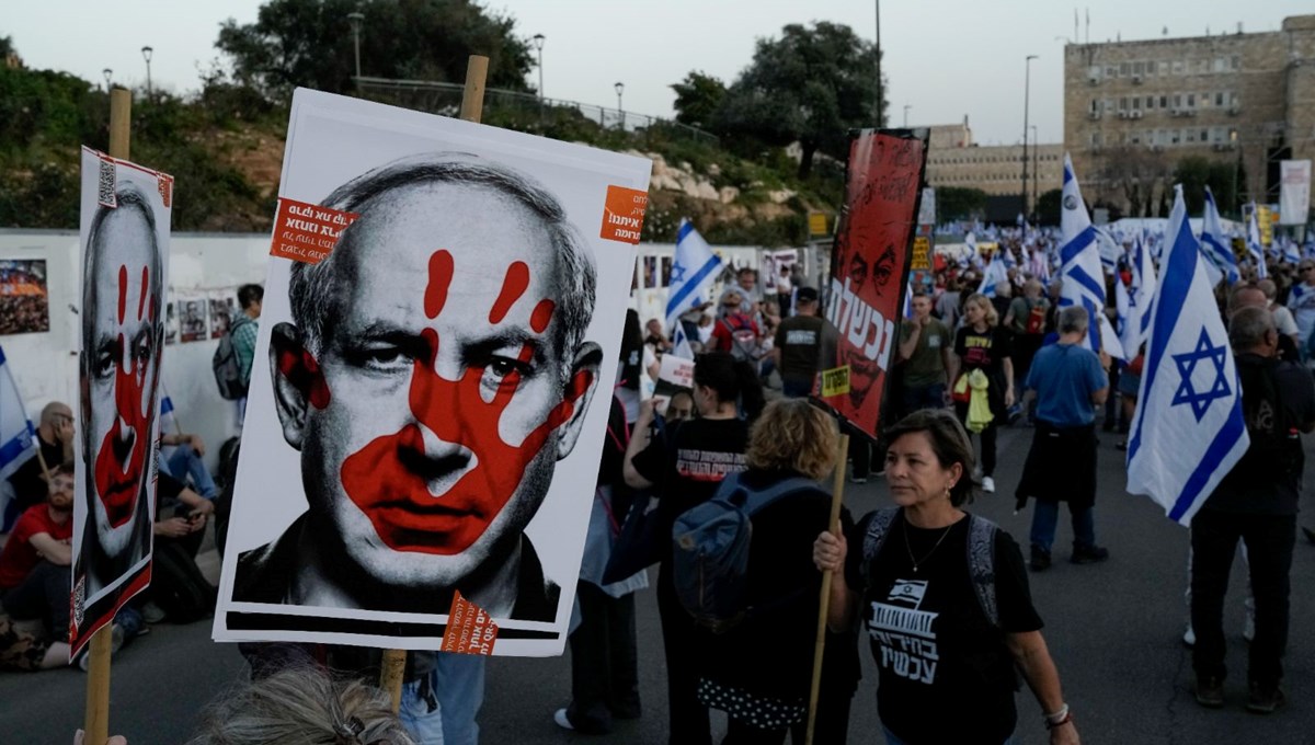 Netanyahu “güvenlik riski” olarak gördüğü haber ajanslarını kapatacak