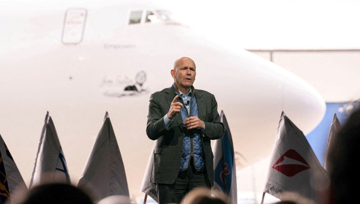 Boeing'de kriz: Fatura CEO'ya kesildi Boeing'de kriz: Fatura CEO'ya kesildi