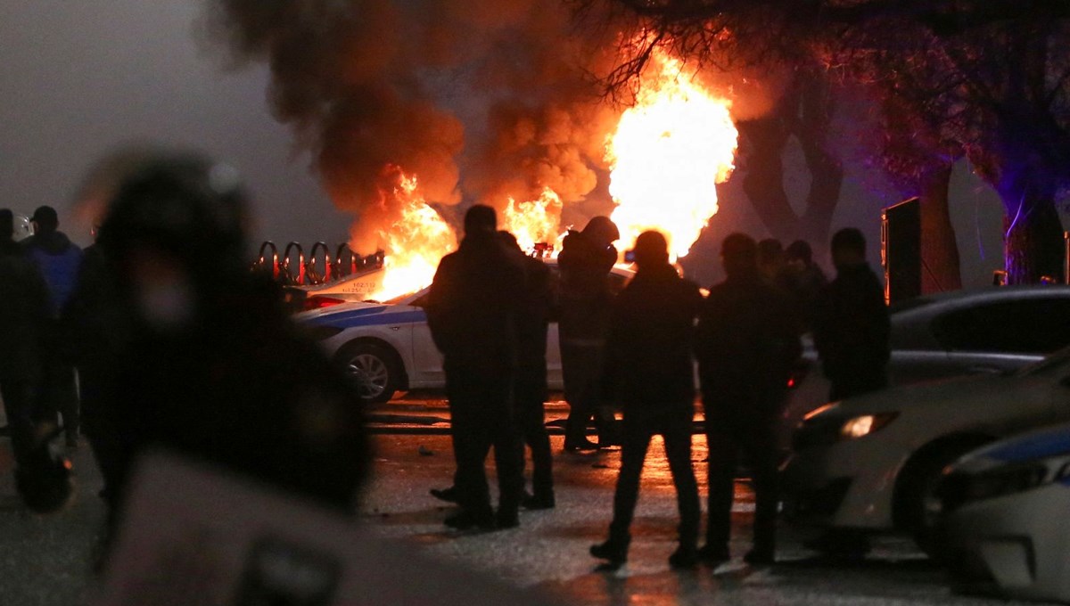 Kazakistan'daki akaryakıt zammı protestolarında son durum: Rusya destekli ülkeler askeri birlik gönderecek