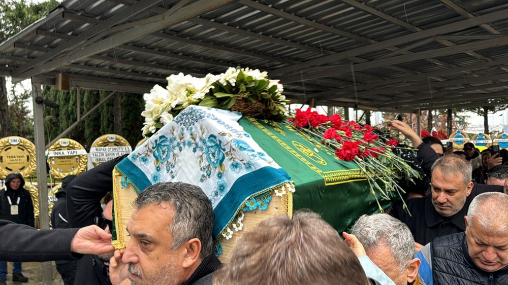 Tanyeli'nin Vasiyeti Ortaya Çıktı: Son Dileği Cenazesinde Duyuruldu 73