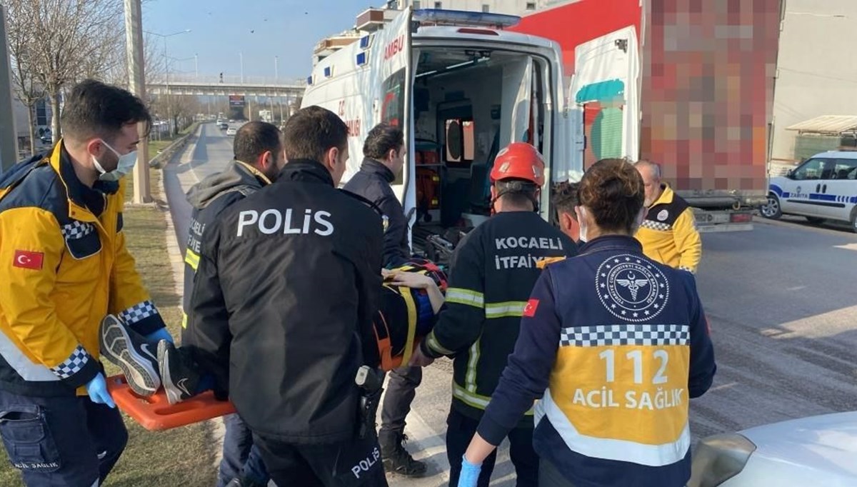 Kocaeli'de acı olay: Hamile kadın ve bebeği yaşamını yitirdi Kocaeli'de acı olay: Hamile kadın ve bebeği yaşamını yitirdi