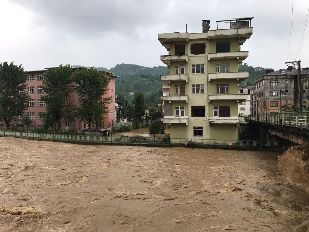 Do�u Karadeniz yine sele teslim!