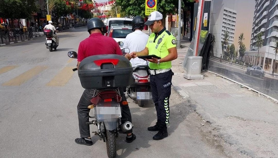 Kask ve kaldırım denetiminde 2,4 milyon TL ceza