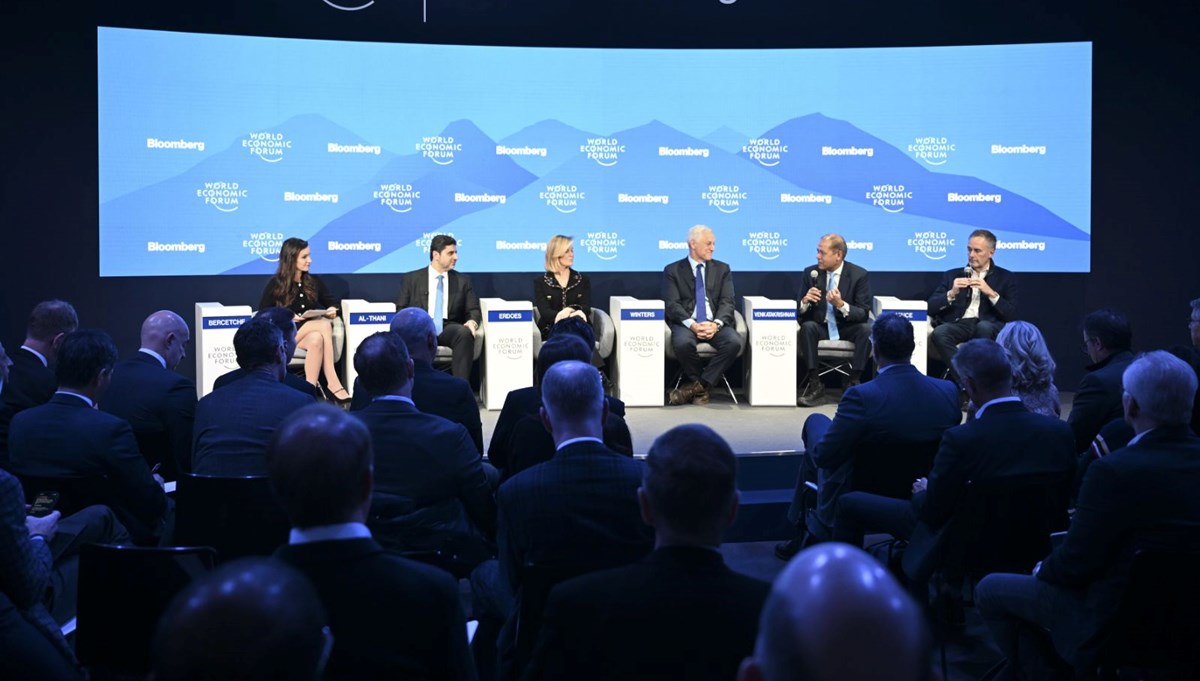 Davos'ta yıllık toplantılar başladı Davos'ta yıllık toplantılar başladı