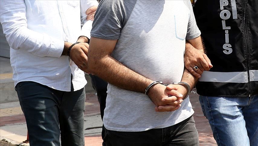 Kaçakçılık operasyonunda dört gözaltı