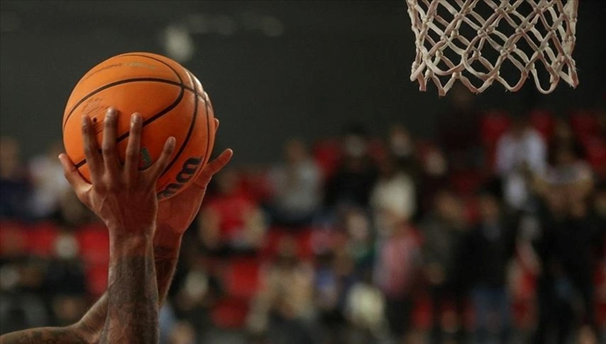 Gaziantep Basketbol, play-off çeyrek final etabına galibiyetle başladı