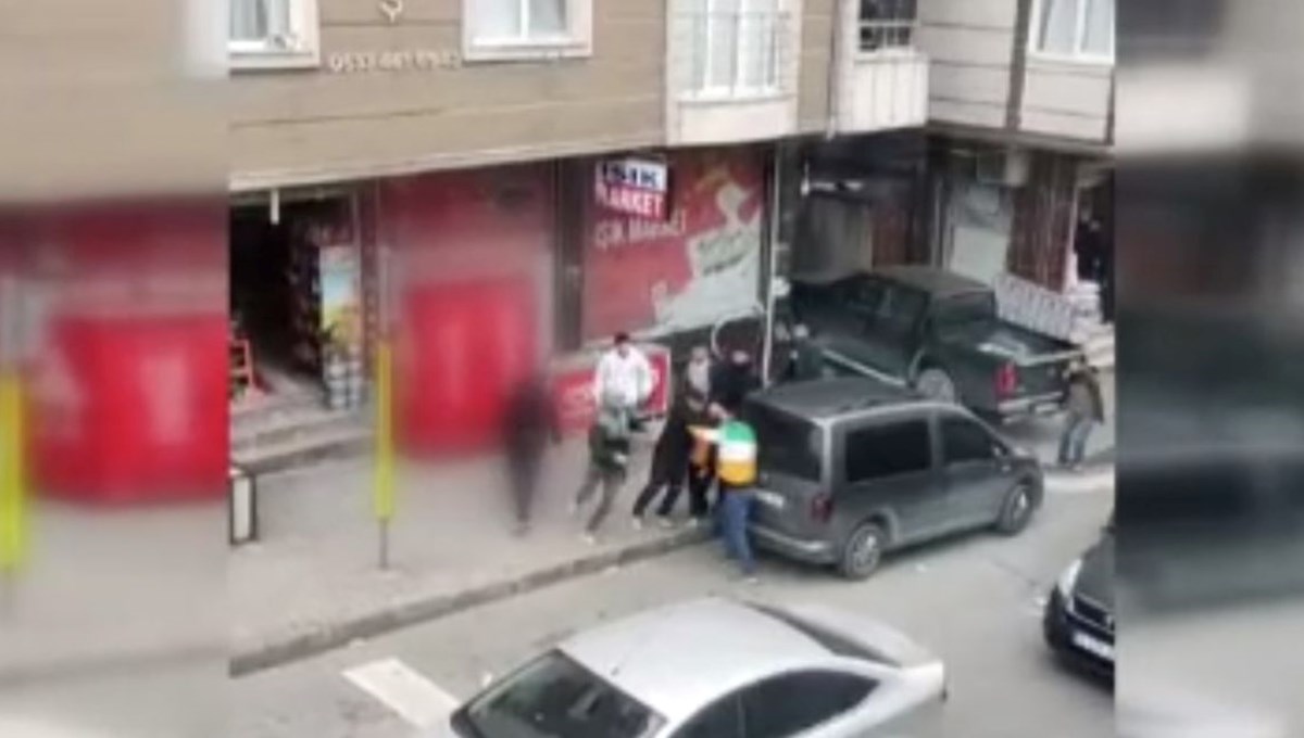 Kadına şiddete uçan tekmeli müdahale