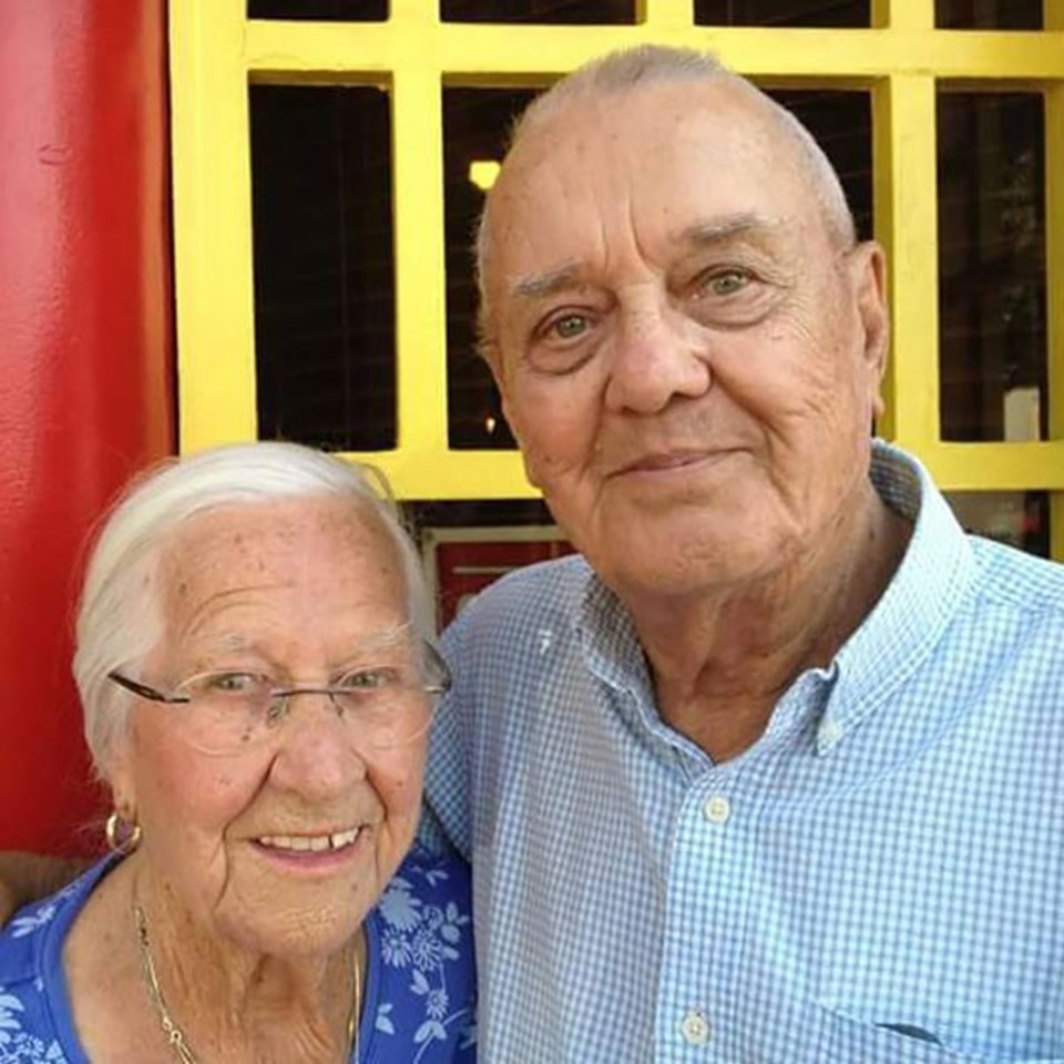 75 yıllık evli çift ölüme beraber yürüdü - 2