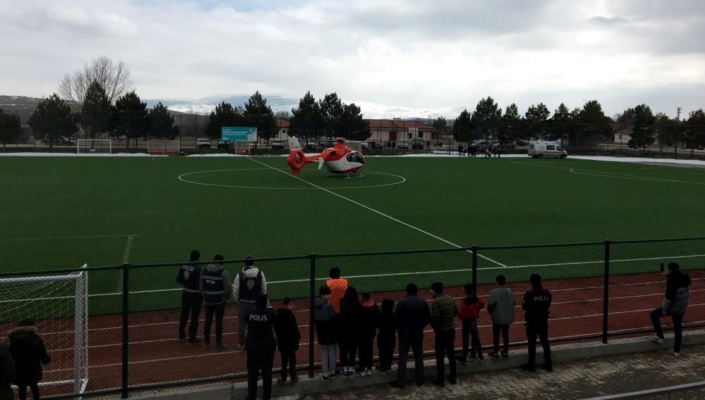 Sivas’ta futbol maçına helikopter arası