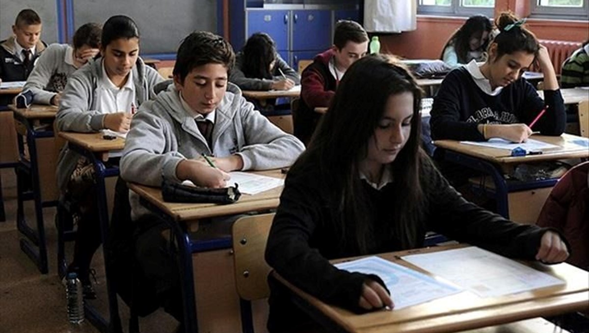 Zorunlu lise eğitiminde değişiklik yolda Zorunlu lise eğitiminde değişiklik yolda