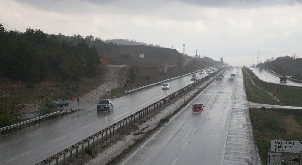 43 İlde Sağanak Alarmı: Seyahat Edenlere Kritik Uyarı 75 UzWphGuW40aiV02RQbsr2g