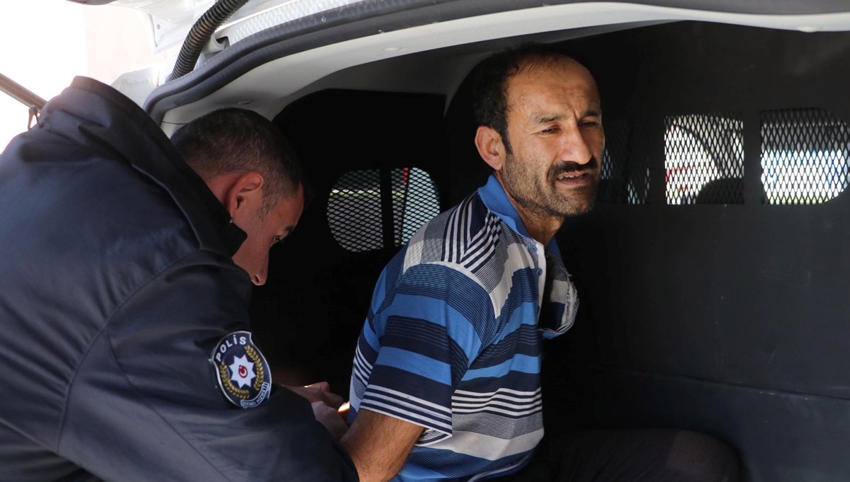 Tartıştığı eşini boğazından bıçaklayarak öldürdü Tartıştığı eşini boğazından bıçaklayarak öldürdü