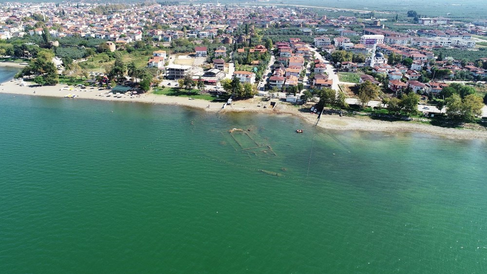 Sular çekilince 2 bin yıllık bazilikanın bir kısmı gün yüzüne çıktı - 2