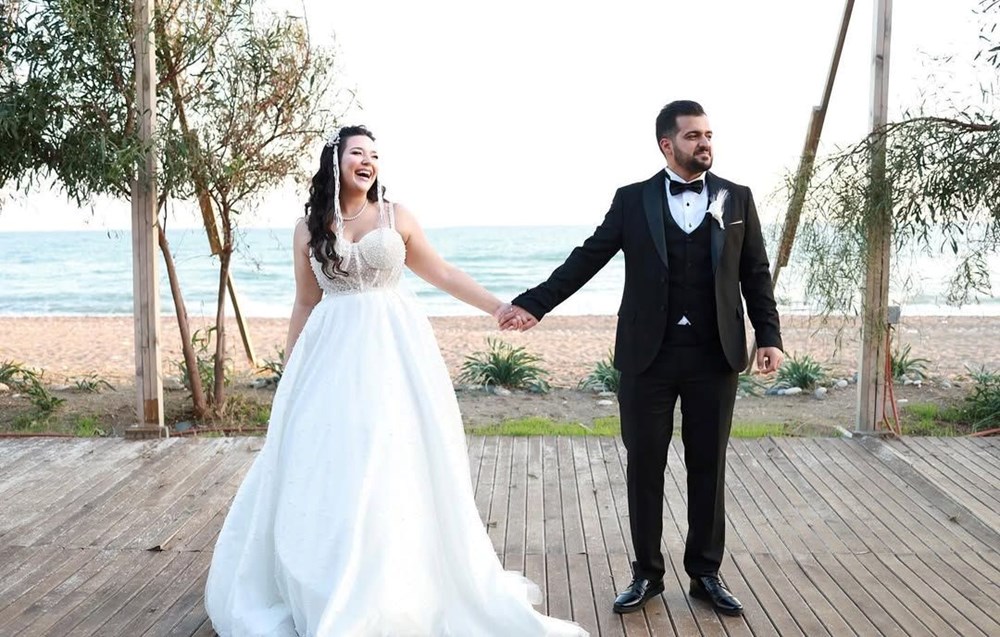 Şarkıcı Tuğçe Kandemir'in büyük mutluluğu: Oğlu Demir ile yeni kareler - 1