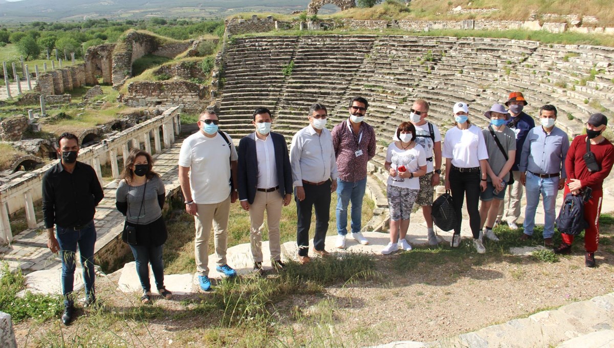 Afrodisyas’a çeyrek asır sonra Ukraynalı turist kafilesi geldi