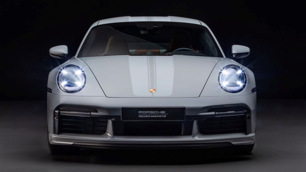 1960'ların tarzı geri geldi: Porsche 911 Sport Classic tanıtıldı - 9