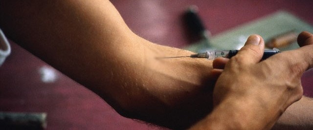 Колется или колится как. Колется или колится как. Фотосессия с наркотиками. Колется или колится как. Колется или колится как.