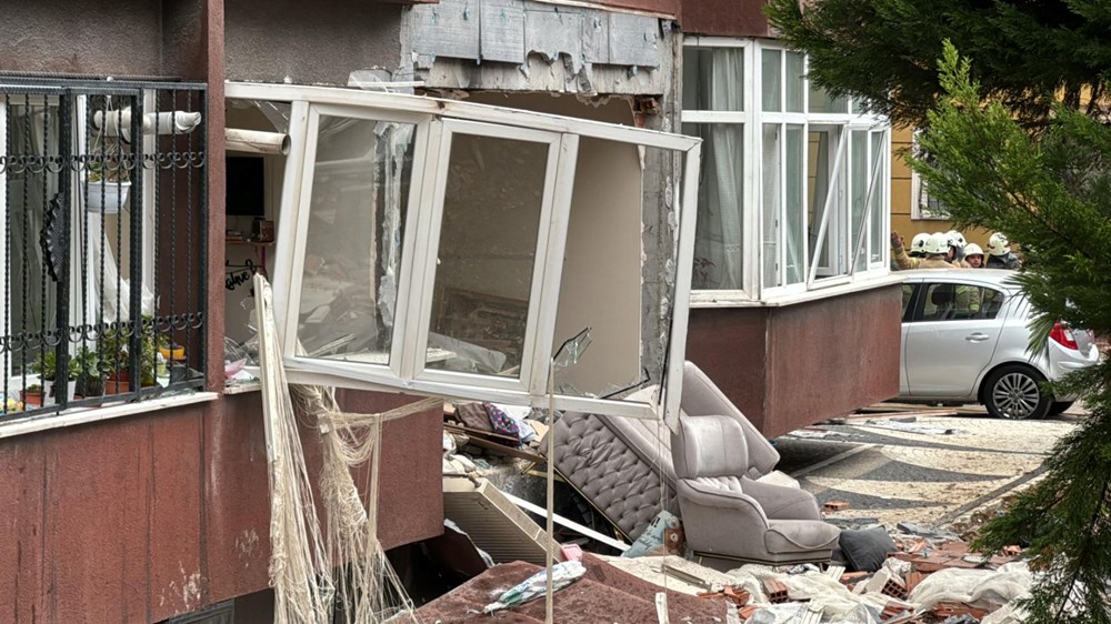 İstanbul'da 14 katlı binada patlama: 1 can kaybı, 3 yaralı - 20