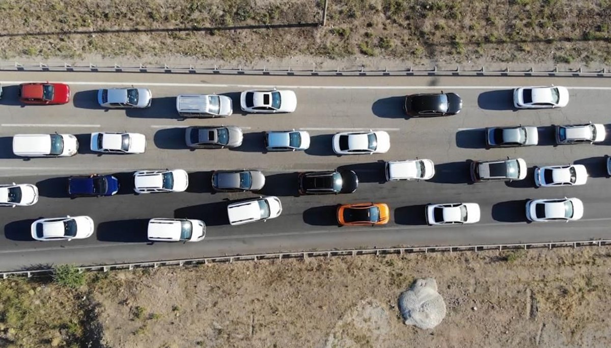 43 ilin bağlantı noktasında yoğun trafik
