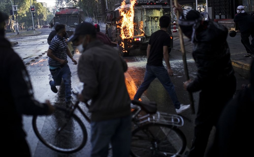 Şili'deki protestoların yıldönümü yaklaşırken sokaklarda tansiyon artıyor - 8