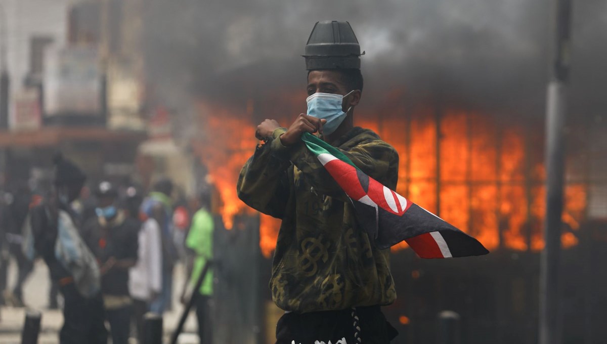 Kenya’da vergi protestosu: Polis Genel Müfettişi istifa etti Kenya’da vergi protestosu: Polis Genel Müfettişi istifa etti