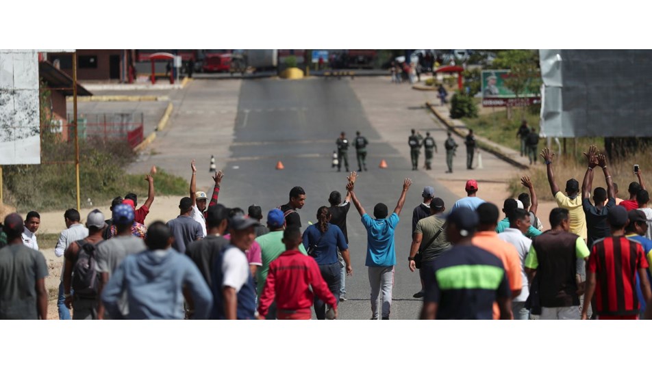 Venezuela ordusu ile yerli halk arasında çatışma: 2 kişi öldü