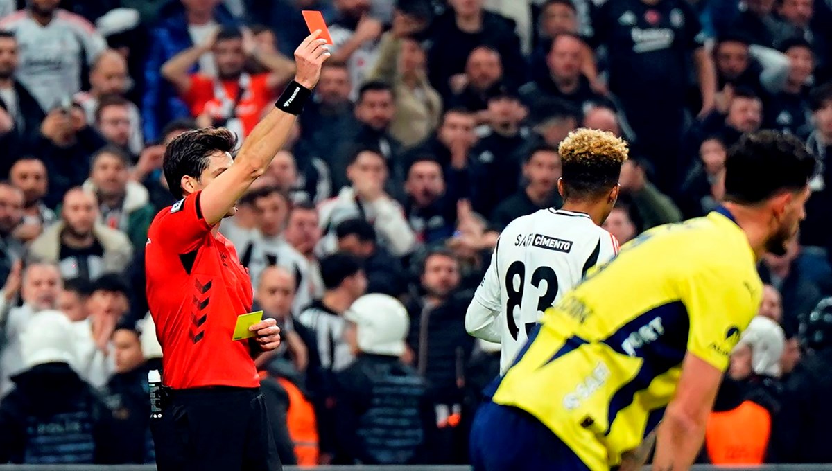 Son 50 derbide 34 kırmızı kart çıktı