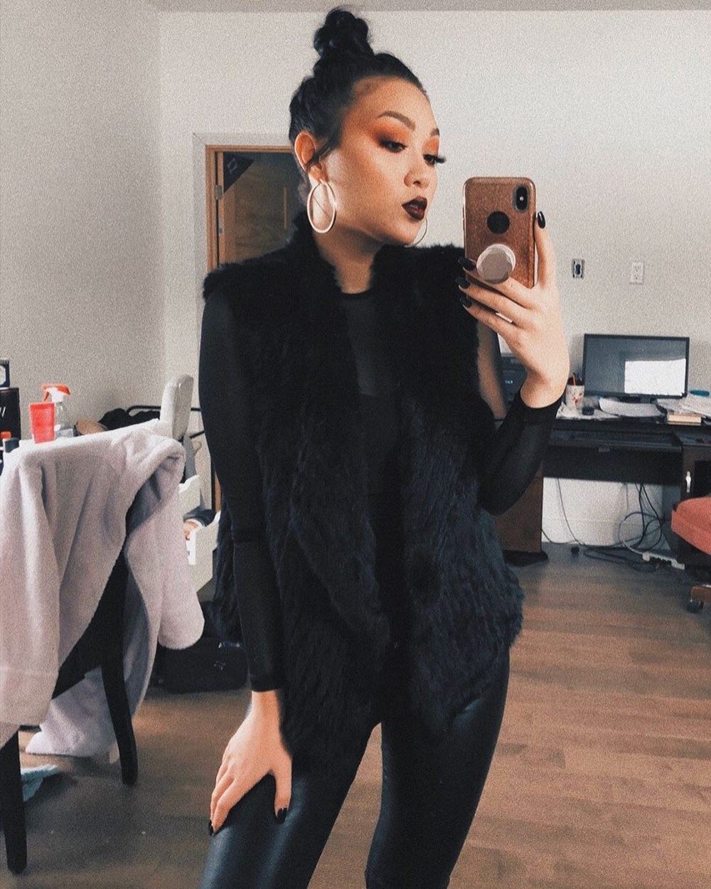 Instagram�da yeni akım Dağınık yatak odası (Messy bedroom) Magazin
