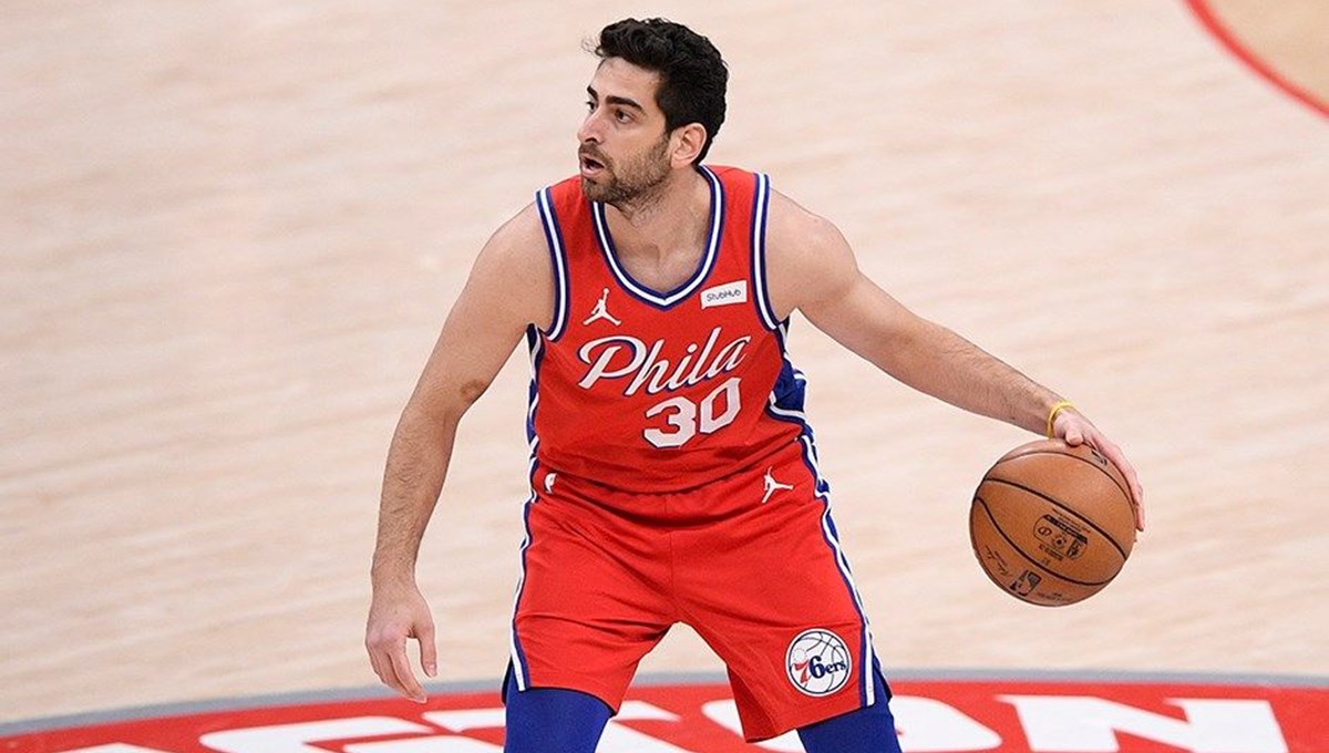 Furkan Korkmaz'ın ilk 'double-double'ını yaptığı maçta 76ers farklı kazandı