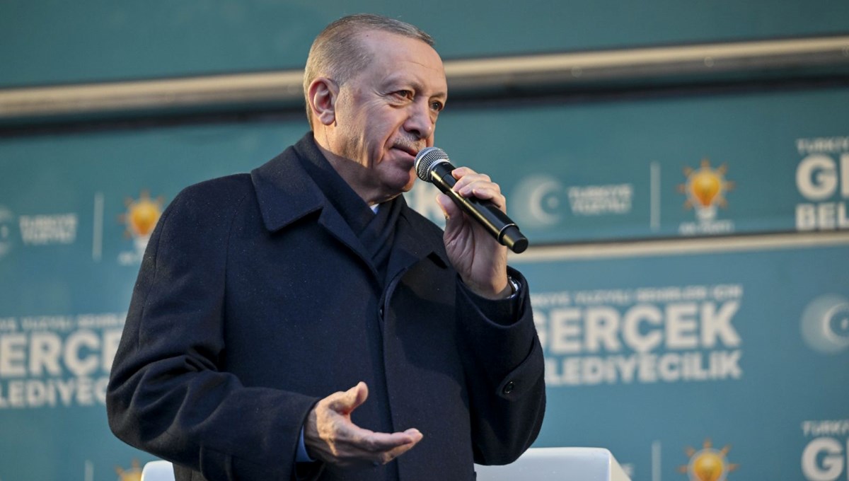 Cumhurbaşkanı Erdoğan: Siyaset istismarla mevzi kapma yarışı değildir Cumhurbaşkanı Erdoğan: Siyaset istismarla mevzi kapma yarışı değildir