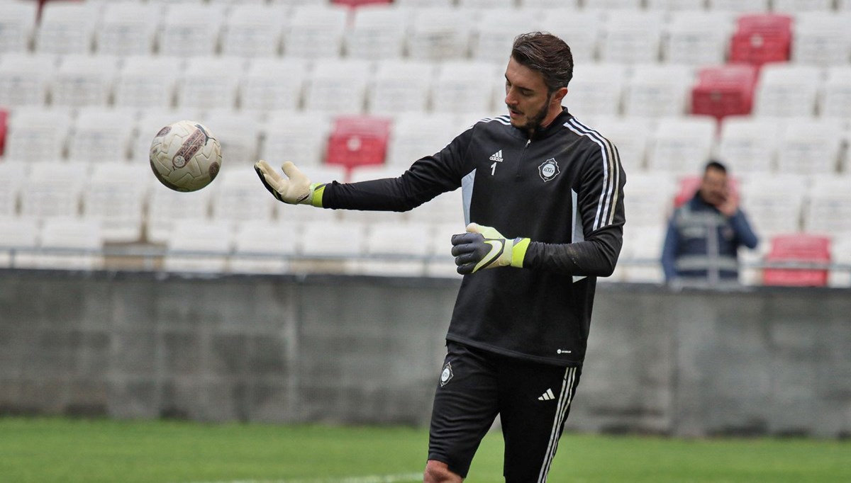 Altay’da kaleci Ozan 86 gün sonra forma şansı buldu Altay’da kaleci Ozan 86 gün sonra forma şansı buldu